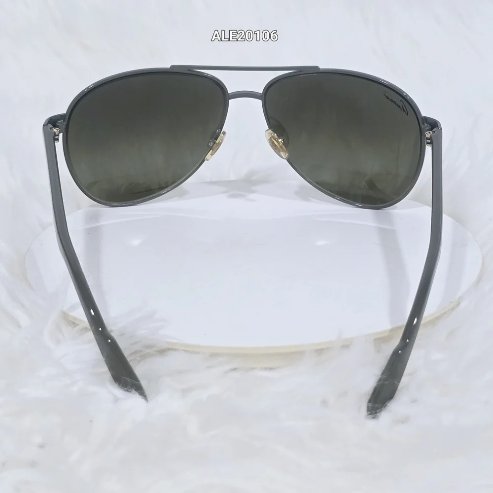 Gucci Gray Aviator Sunglasses GG2898/S with Case.